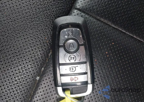 2018 Ford Expedition Max Xlt z USA, uszkodzony, nr VIN 1FMJK1JT3JEA14195